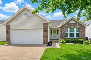 342 Newport Dr, Saint Peters, MO 63376 - Photo 1
