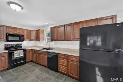 1143 Mary Candace Lane, Saint Louis, MO 63125 - Photo 6