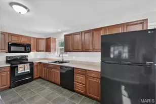1143 Mary Candace Ln, Saint Louis, MO 63125 - Photo 6