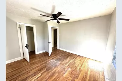 8356 College Avenue, Jennings, MO 63136 - Photo 8