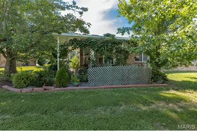 308 W Green Tree Lane, Farmington, MO 63640 - Photo 24