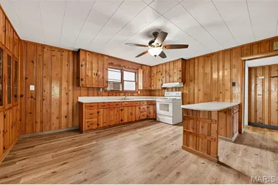806 S 4th Street, Ellisville, MO 63336 - Photo 18
