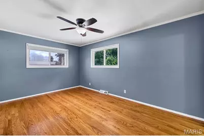 218 Martigney Drive, Saint Louis, MO 63129 - Photo 16