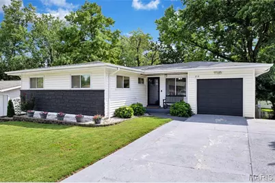 218 Martigney Drive, Saint Louis, MO 63129 - Photo 1