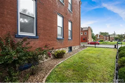 2869 Missouri Avenue, Saint Louis, MO 63118 - Photo 40