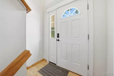 52 Lois Lane, Fenton, MO 63026 - Photo 2