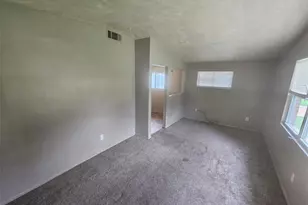 9117 Macon Ave, Saint Louis, MO 63134 - Photo 2