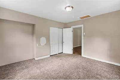 154 Becker Drive, Saint Louis, MO 63135 - Photo 8
