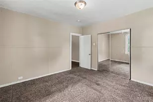 154 Becker Dr, Saint Louis, MO 63135 - Photo 6