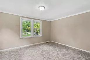 154 Becker Dr, Saint Louis, MO 63135 - Photo 10