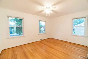 6936 Greenholly Dr, Saint Louis, MO 63123 - Photo 10