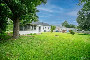 6936 Greenholly Dr, Saint Louis, MO 63123 - Photo 24