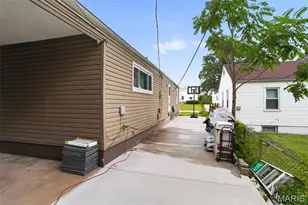 3110 St Myron Ln, Saint Ann, MO 63074 - Photo 34
