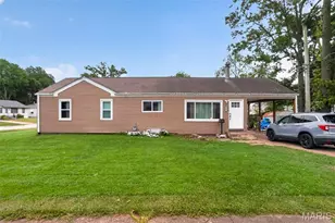 3110 St Myron Ln, Saint Ann, MO 63074 - Photo 1
