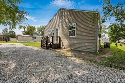 302 Hilltop Drive, Wentzville, MO 63385 - Photo 20