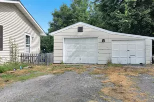 807 Benton St, Montgomery City, MO 63361 - Photo 22