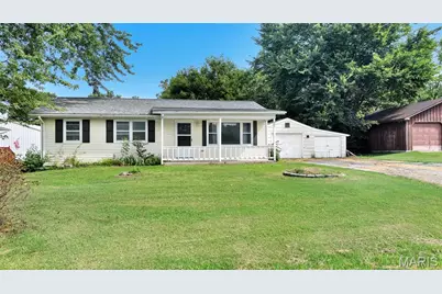807 Benton Street, Montgomery City, MO 63361 - Photo 1