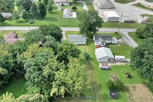 807 Benton St, Montgomery City, MO 63361 - Photo 28