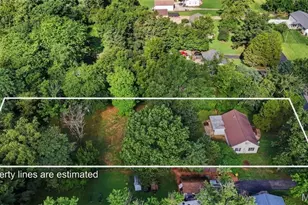118 Cherry Hill Dr, Fenton, MO 63026 - Photo 2