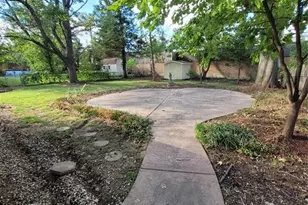 10315 Julius Northway, Saint Louis, MO 63127 - Photo 14