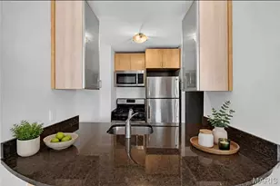 210 N 17th St, Saint Louis, MO 63103 - Photo 4