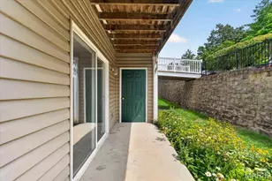 1141 Arbor Creek Dr, Saint Louis, MO 63122 - Photo 26