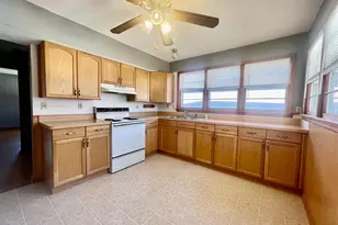 3338 Elm St, Saint Charles, MO 63301 - Photo 6