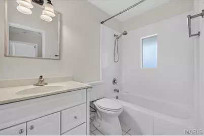 12310 Rossridge Court, Saint Louis, MO 63146 - Photo 10