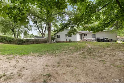 1770 Keeven Lane, Florissant, MO 63031 - Photo 30