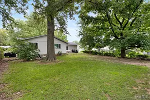 1770 Keeven Ln, Florissant, MO 63031 - Photo 32