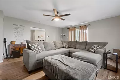 1770 Keeven Lane, Florissant, MO 63031 - Photo 4