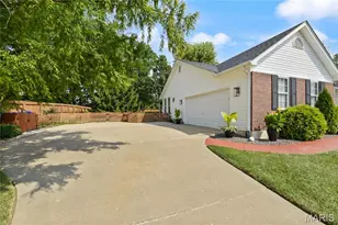 38 Fawn Valley Cir, Saint Peters, MO 63376 - Photo 4