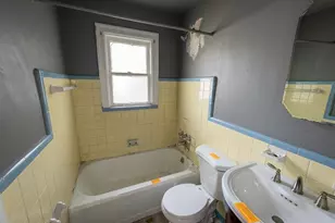 2618 Avie Dr, Jennings, MO 63136 - Photo 6