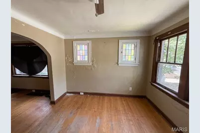 2618 Avie Drive, Jennings, MO 63136 - Photo 2