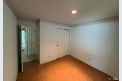 16323 Bellingham Drive, Chesterfield, MO 63017 - Photo 18