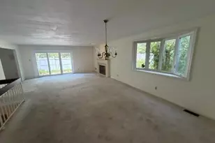 16323 Bellingham Dr, Chesterfield, MO 63017 - Photo 6
