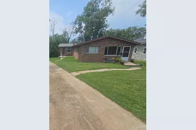 1409 Nixon Avenue, University City, MO 63130 - Photo 1
