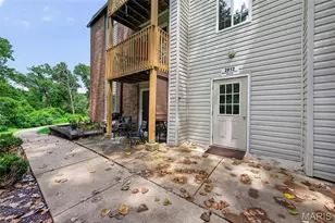2812 Blackforest Dr, Saint Louis, MO 63129 - Photo 34