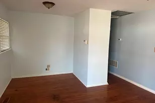 10370 Renfrew Dr, Saint Louis, MO 63137 - Photo 4