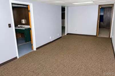 10448 Quaker Drive, Dellwood, MO 63136 - Photo 20