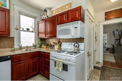 1129 Blendon Place, Richmond Heights, MO 63117 - Photo 6