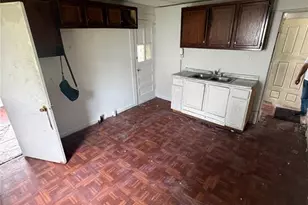 3927 Philbrook Ave, Pine Lawn, MO 63120 - Photo 6