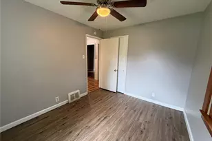 1134 Laire, Saint Louis, MO 63137 - Photo 4