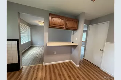 1134 Laire, Saint Louis, MO 63137 - Photo 10