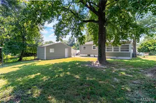 9866 Eastdell Dr, Dellwood, MO 63136 - Photo 8