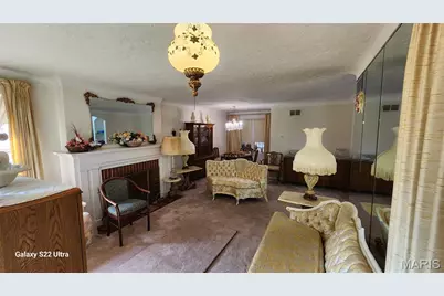 6830 Roberts Avenue, University City, MO 63130 - Photo 4