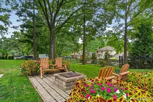 631 Golfview Dr, Ballwin, MO 63011 - Photo 34