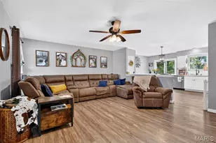 1297 Tracy Ln, Saint Louis, MO 63125 - Photo 8
