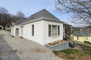 412 W Terrace Ave, Hannibal, MO 63401 - Photo 2