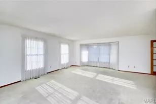 103 Meadow Ridge Dr, Troy, MO 63379 - Photo 10